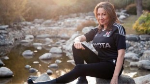 Ayşegül Günay Azize Bereketoğlu Rolüyle Bereketli Topraklar Dizisine Katıldı! 