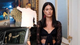 Şafak Pekdemir Muhabirlere Saldırdı