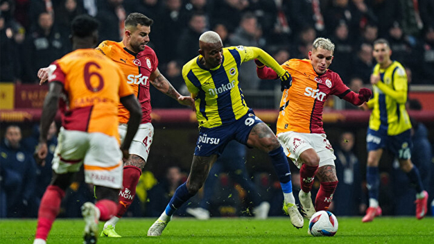 Fenerbahçe - Galatasaray Maçı Canlı İzle 
